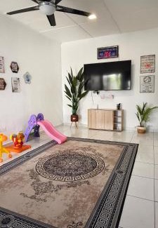Rantau Panjang House | Homestay Cinta Kasih Mus'lim Only