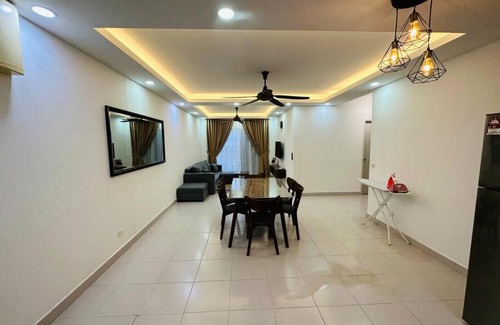 Kampung Rinching Ulu Apartment | Homestay Ecohill Semenyih