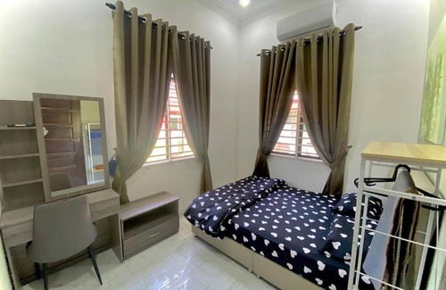 Wakaf Bharu House | Homestay Wakaf Bharu Tumpat-Musl!m Only