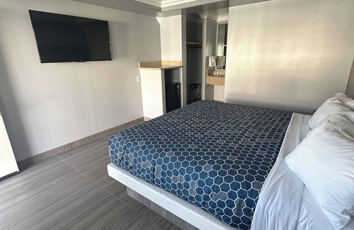 Los Banos Hotel | Hometown Inn