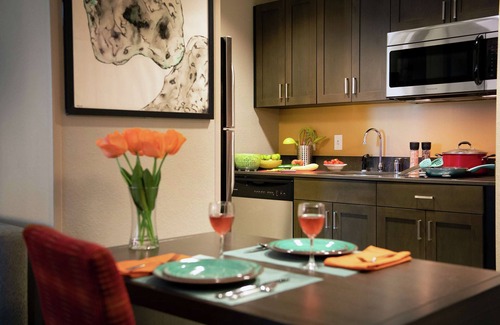 Brickell Hotel | Homewood Suites by Hilton Miami Downtown/Brickell