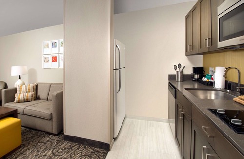 Brickell Hotel | Homewood Suites by Hilton Miami Downtown/Brickell