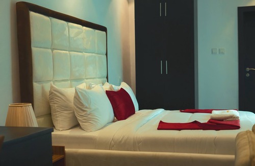 Lekki Hotel | HomeWorth Hotel