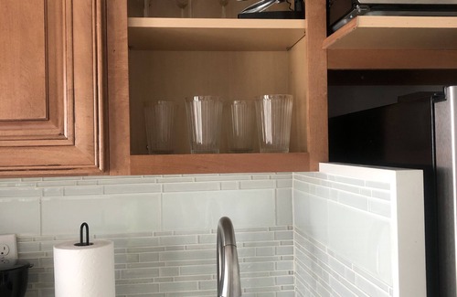 Ventura House | Homey Guest Apartment