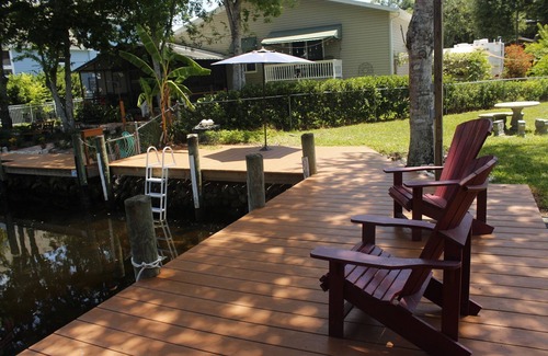 Homosassa House | Homosassa Waterfront with boat dock deep-water canal