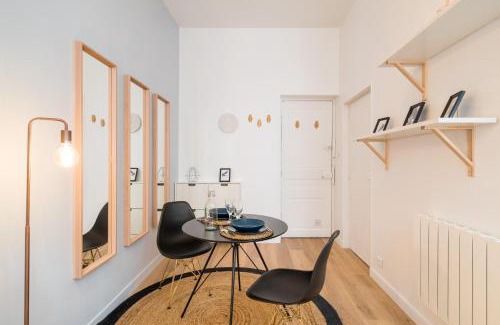 Old Lyon Apartment | HONORÊ - Suite Baleine