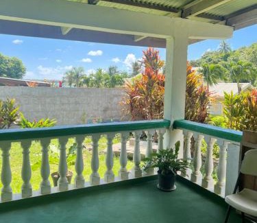 Maupiti Bed & Breakfast | Honotua Lodge