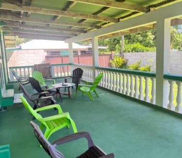 Maupiti Bed & Breakfast | Honotua Lodge