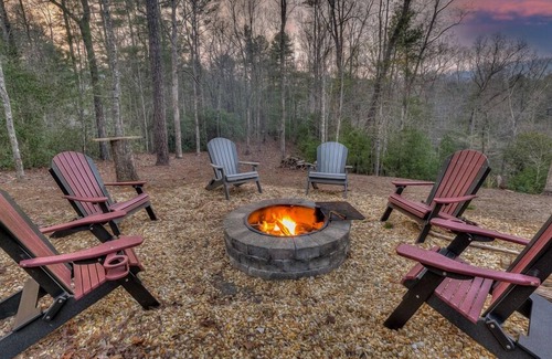 Morganton Cabin | Hooch Holler - Pet Friendly | Hot Tub | Outdoor Fireplace