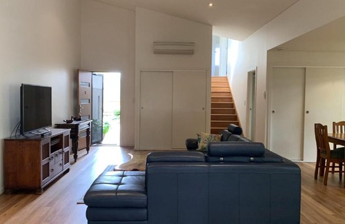 Brunswick Heads House | Hook Wine Sinker
