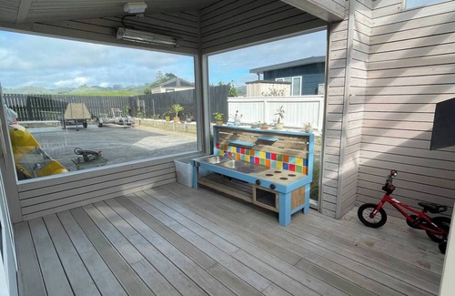 Waihi Beach House | Hop, skip and a jump to the beach