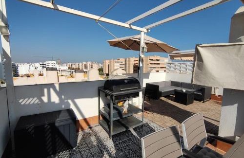 Els Arenals del Sol Apartment | Horizonte de brisa