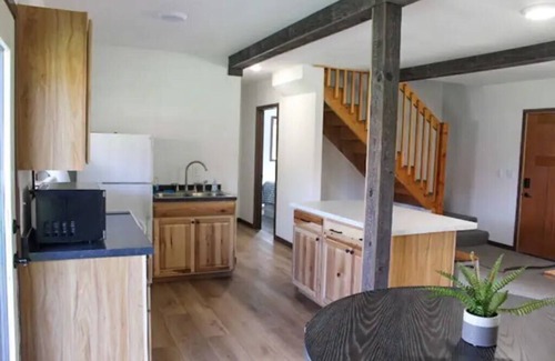 Rapid City Cabin | Horse Creek Resort - Cabin 6