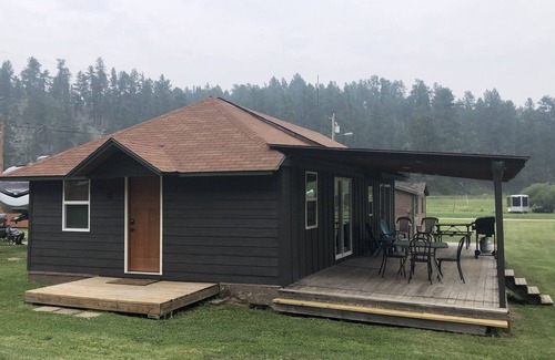 Rapid City Cabin | Horse Creek Resort - Cabin 12