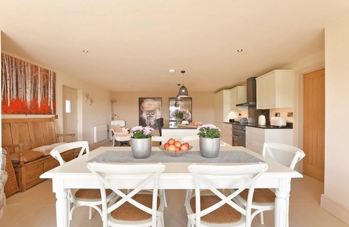 Holmesfield Apartment | Horseshoe House - Luxury Cottages