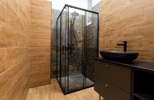 Csarnok negyed Apartment | Horvath mihaly ter3-3bedroom apartment with view