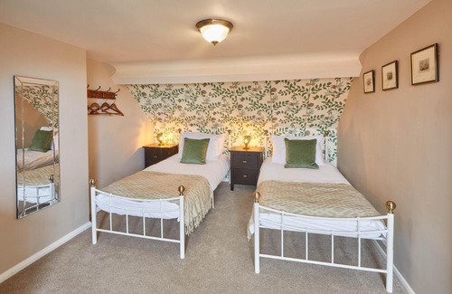 Whitby House | Host & Stay - Adventure House