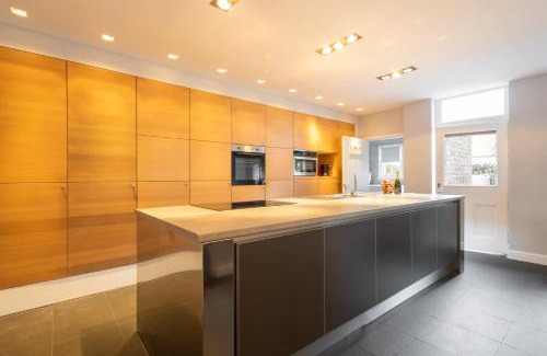 Carlisle House | Host & Stay - Chatsworth Townhouse I