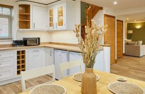 Alne House | Host Stay Fawcett Cottage