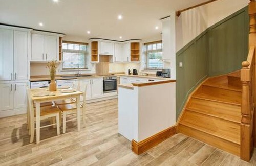 Alne House | Host Stay Fawcett Cottage