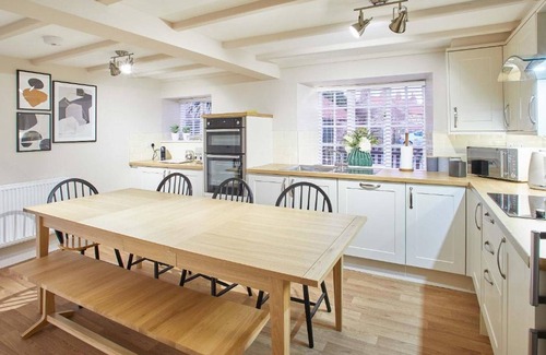 Lythe House | Host Stay Middle Farmhouse