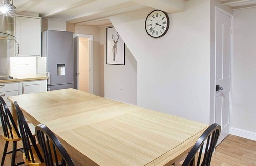 Lythe House | Host Stay Middle Farmhouse