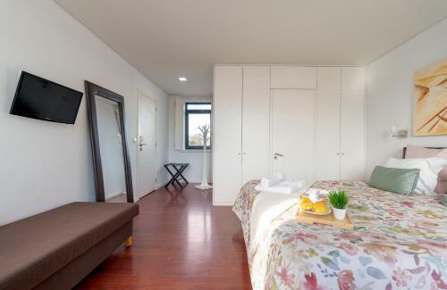 Boavista Apartment | Host Wise - Cozy House w Balcony