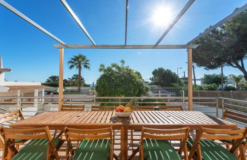 Olhos D'Agua Villa | Host Wise - Serene Spacious House - Swimming Pool & Garden