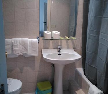 Vigo House | Hostal Ancla Dorada