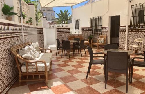 Chipiona House | Hostal Avenida by Bossh! Hotels