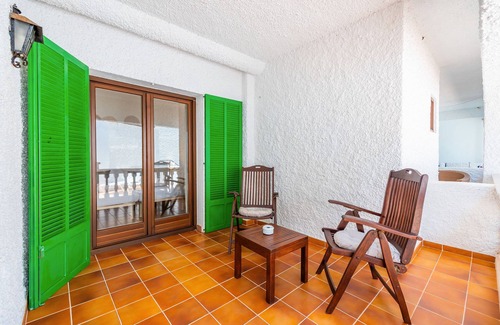 Canyamel Apartment | Hostal Boutique Canyamel - 108 Double Room with Private Terrace, Wi-Fi, and Air Conditioning