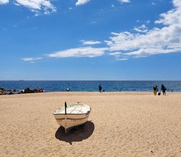 Lloret Town Center House | Hostal Caste