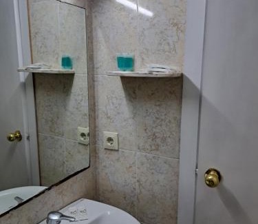 Lloret Town Center House | Hostal Caste