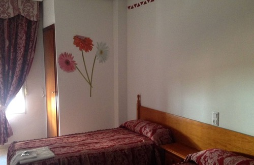 Muro del Alcoy Hostel | Hostal Copacabana