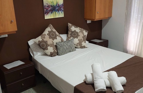 Roses Town Center House | Hostal Creus