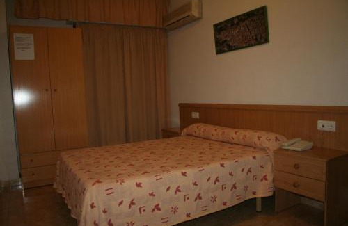 El Altet House | Hostal El Altet