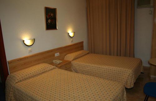 El Altet House | Hostal El Altet
