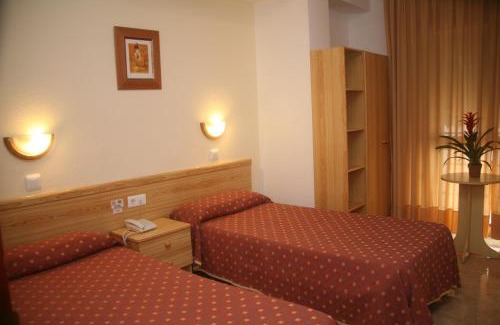 El Altet House | Hostal El Altet