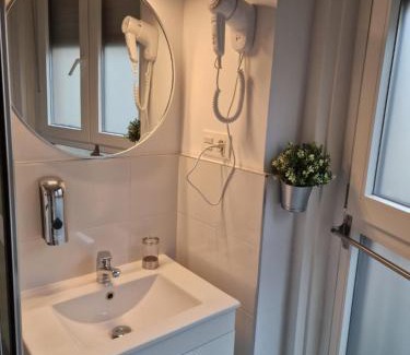 Sol House | Hostal Esparteros