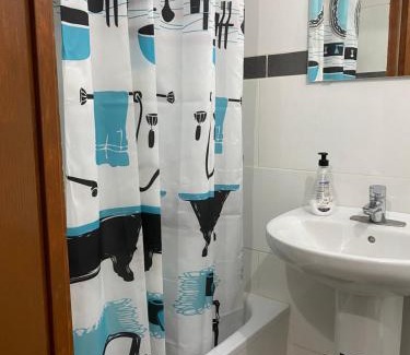 Eixample Hostel | Hostal Granvia 628