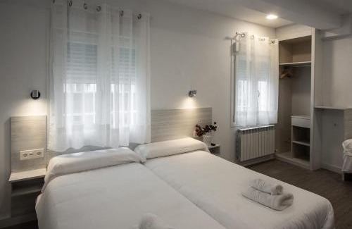 Burgos House | Hostal Lar