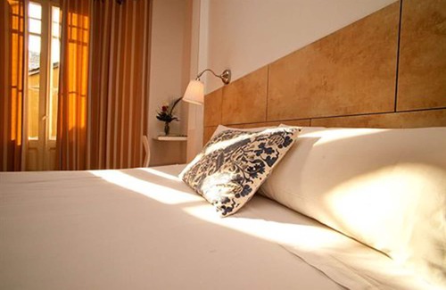 Dreta de l'Eixample Hostel | Hostal Martinval
