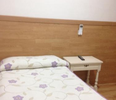 Trafalgar House | Hostal Nersan2