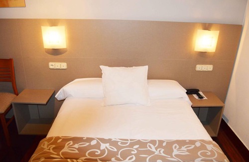 Santiago de Compostela City Centre House | Hostal Residencia Fornos