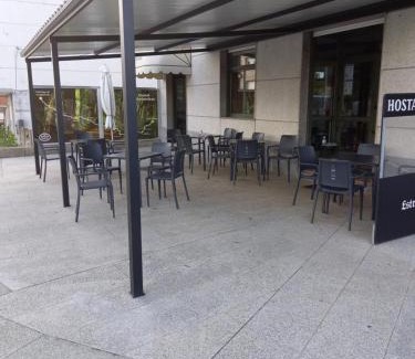 Rodeiro House | Hostal y Albergue Carpinteiras