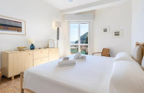 Noli Apartment | Hostdomus-SEASIDE