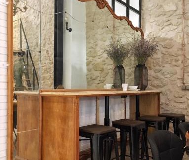 Campoamor Hostel | Hostel Numero Trece - FREE towels, coffee & tea, remote check-in