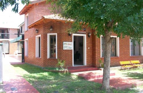 Mina Clavero Hotel | Hosteria Columbia
