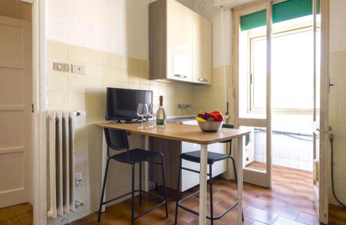 Pisa Apartment | Hostly-Ai Due Passi Apartment