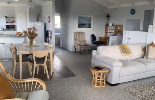 Cooks Beach House | Hosts on the Coast Catch of the Day